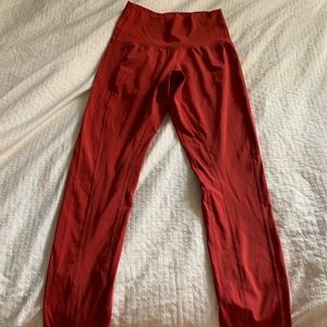 Alphalete Meridian Leggings